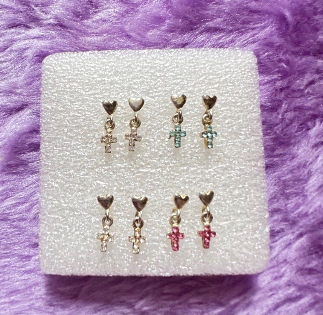 Tiny Dangling Cross Earring (Category: Earrings) located in Singapore. Submitted by dansue (Listing ID 1450711981, Image 1). Description: Package include: 1 pair Self collect or mail.