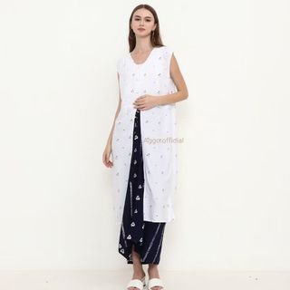 (Kategori: ) berada di . Dikirim oleh clutterneedshome (ID iklan 1450687041, Gambar 1). Deskripsi: .
