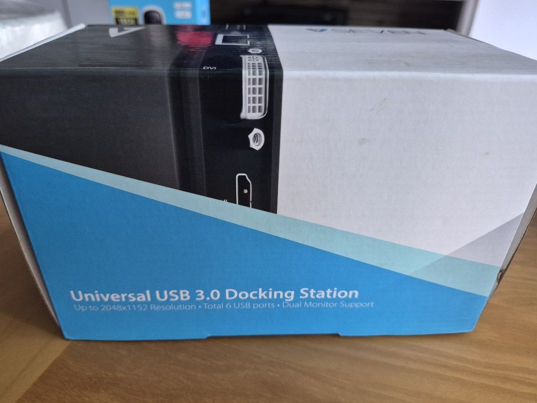 V7 Universal USB 3.0 Docking Station513536661337548805