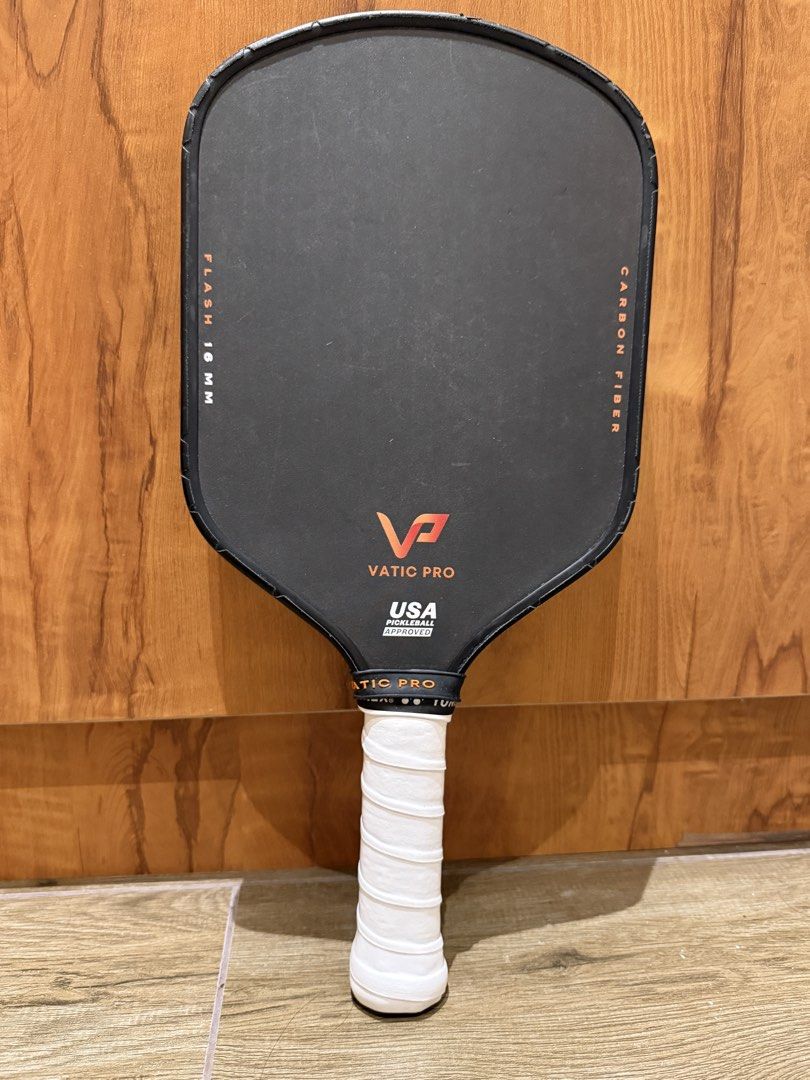 Vatic Pro Flash 16mm (Category: Racket and Ball Sports) located in Pasig City. Submitted by ichbinq (Listing ID 1450705972, Image 2). Description: Vatic Pro Flash pickleball paddle - 16mm thickness - Carbon fiber surface - White Yonex overgrip (new) ₱4,500 Ortigas Center, Pasig City.
