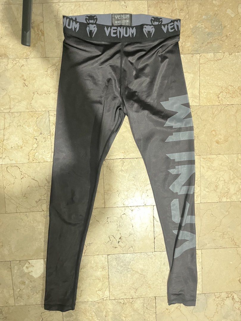 Venum Compression Tights X-Small Black MMA BJJ Grappling (Category: Activewear) located in Taguig. Submitted by Jozgreater (Listing ID 1450578056, Image 3). Description: venum compression pants🥊 32cm waistline Taguig location📍 Can do meet up and lalamove🙂 Dm to purchase❤️ - Brand: Venum - Item: Compression Tights - Color: Black - Size: X-Small (XS) .