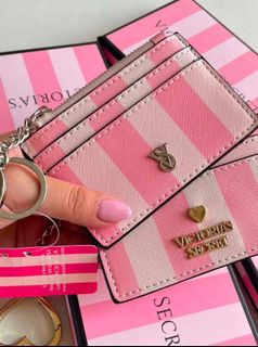 (Category: ) located in . Submitted by blessedluxecollection16 (Listing ID 1450723621, Image 1). Description: .