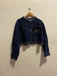 (Category: ) located in . Submitted by reupcycle (Listing ID 1450650339, Image 1). Description: .