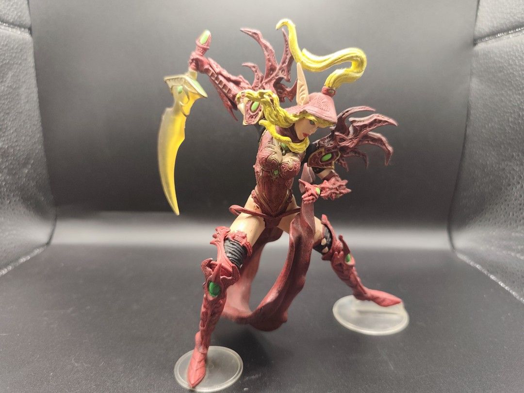 Warhammer Eldar Harlequin Shadowseer Miniature (Category: Figurines & Statues) located in Rizal. Submitted by royalty1998 (Listing ID 1450571434, Image 2). Description: - Valeena Sanguinar warcraft figure - Carefully assembled and painted - High detail on armor and weapon - Ideal for Warcraft - Comes with a base - as is.