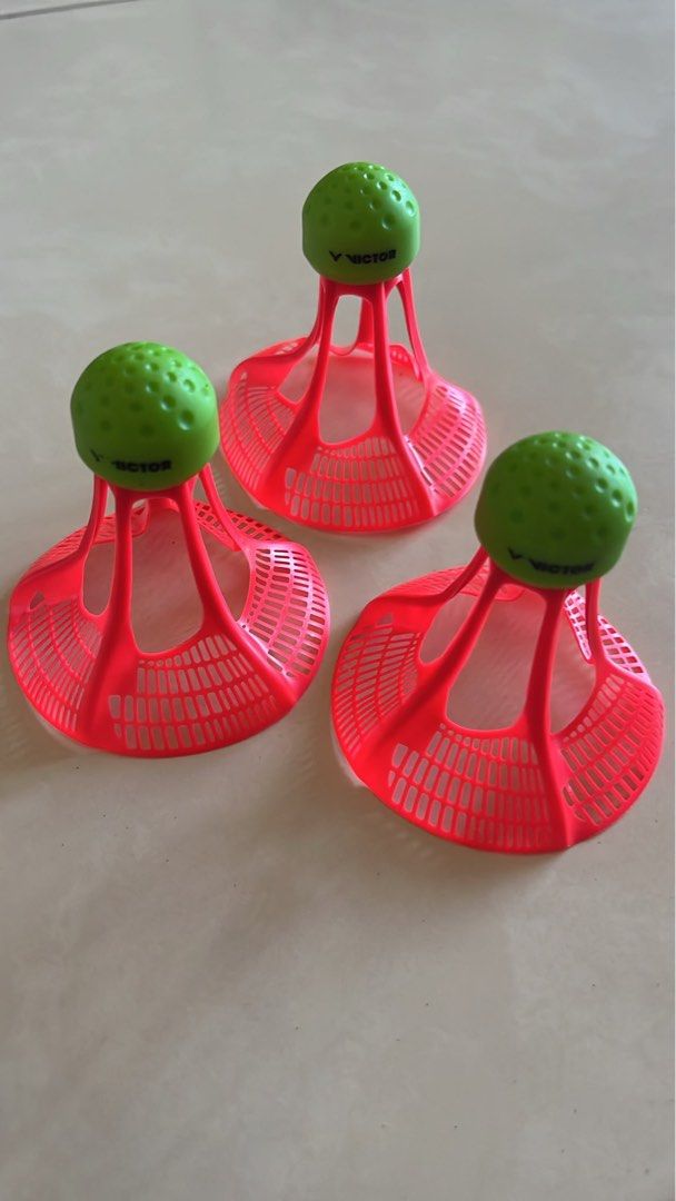 Windproof shuttle (Category: Racket & Ball Sports) located in Singapore. Submitted by anything_u_need (Listing ID 1450600856, Image 3). Description: Victor wind proof shuttle cock. Brand new in box..