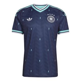 (Category: ) located in . Submitted by sport_jerseys (Listing ID 1050976096, Image 1). Description: .