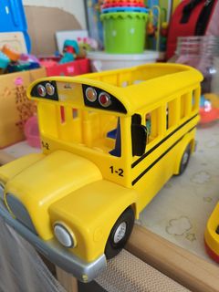 (Category: ) located in . Submitted by car0uland (Listing ID 1450612589, Image 1). Description: .