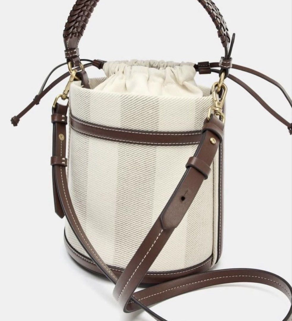 Zara Bucket Bag (Category: Cross-body Bags) located in Mexico. Submitted by 3everything (Listing ID 1450721821, Image 1). Description: - Unique braided top handle - Detachable crossbody strap included - Secure drawstring closure - Perfect size for everyday essentials - Great for casual day outs Available 3 colors. See pics 850 each Location Pampanga.