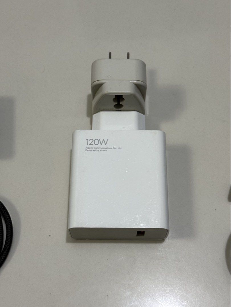 120w Socket with 2pcs 30w charger (Category: Chargers & Cables) located in Quezon City. Submitted by hilligna (Listing ID 1447150082, Image 2). Description: 1500 take all 120w charger with 2pcs 30w charger included. 2pcs type-c cable (ugreen and bavin).