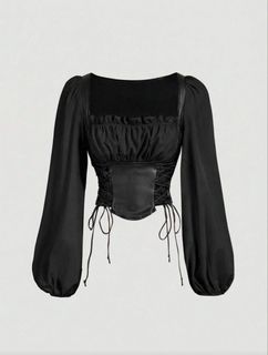 (Category: ) located in . Submitted by CherryBerryCloset (Listing ID 1447247759, Image 1). Description: .
