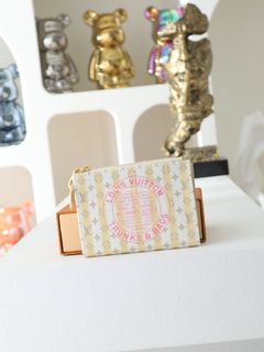 （分類：）位於 。 由 lvy-yin 提交（商品編號 1447261335，圖片 1）。簡介： 。
