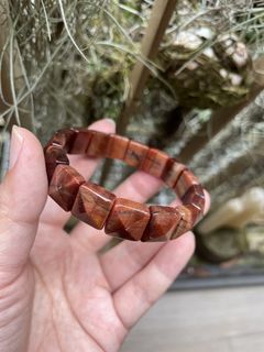 (Category: ) located in . Submitted by crystal_gem_world (Listing ID 1447176303, Image 1). Description: .