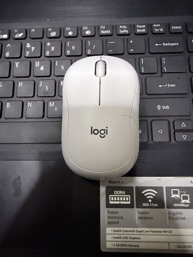 Acer Aspire A314-32 Laptop with Logitech Mouse498807276768471044