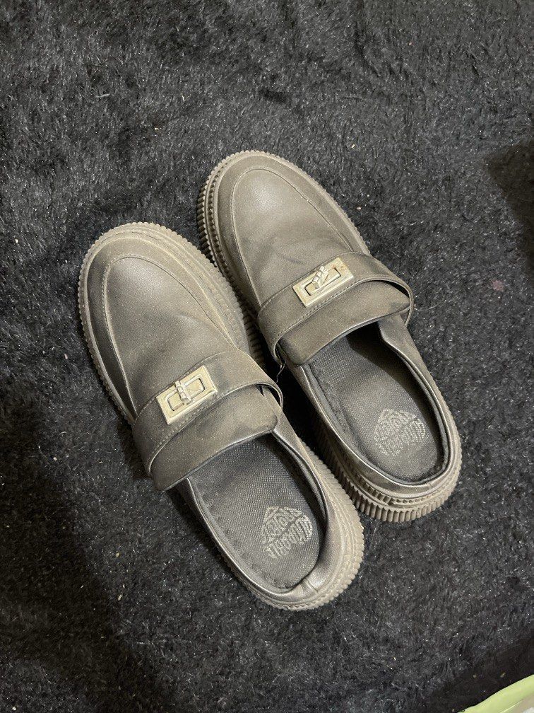 Adorableproject (Kategori: Sepatu Wanita) berada di Bandung. Dikirim oleh ameriqano (ID iklan 1447186506, Gambar 2). Deskripsi: .