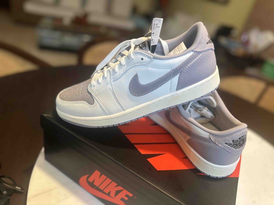 Air Jordan 1 Low Light Olive Grey (Category: Sneakers) located in Manila. Submitted by cay26 (Listing ID 1447095886, Image 2). Description: Selling on behalf of a friend. Pickup only at my place in Paco, Manila. - Air Jordan 1 Low OG - Stylish Light Olive and Grey colorway - Premium leather and suede upper - Includes original box - Ideal for casual wear and everyday outfits.