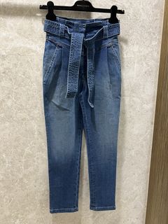 (Category: ) located in . Submitted by gassets (Listing ID 1447204993, Image 1). Description: .