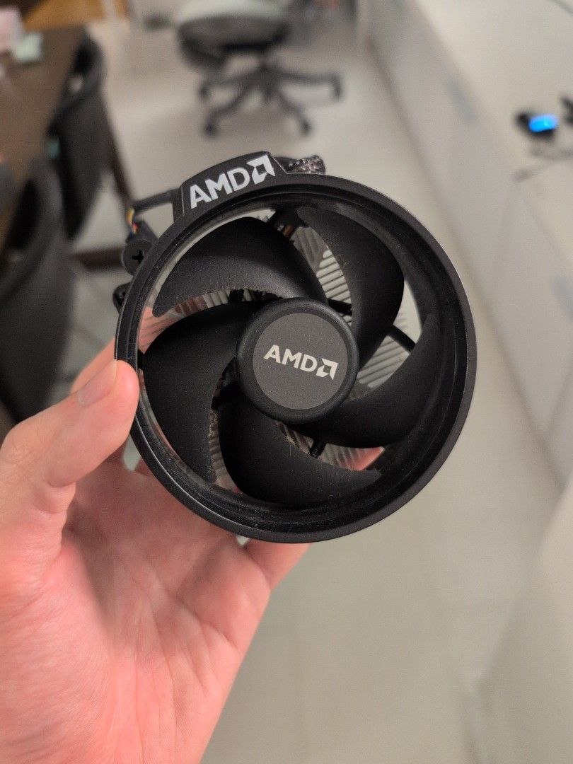AMD Wraith Stealth CPU Cooler498494058005145600