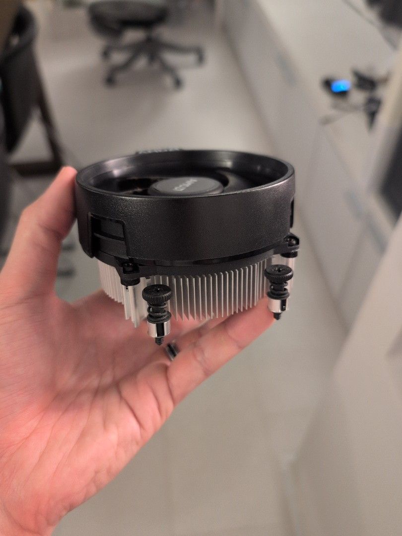 AMD Wraith Stealth CPU Cooler498494058005145602