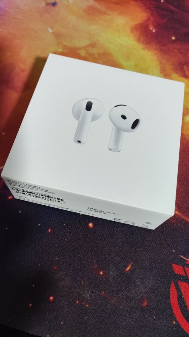 Apple AirPods 4