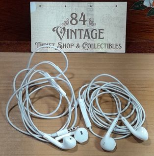 (Category: ) located in . Submitted by 84vintage (Listing ID 1447245912, Image 1). Description: .