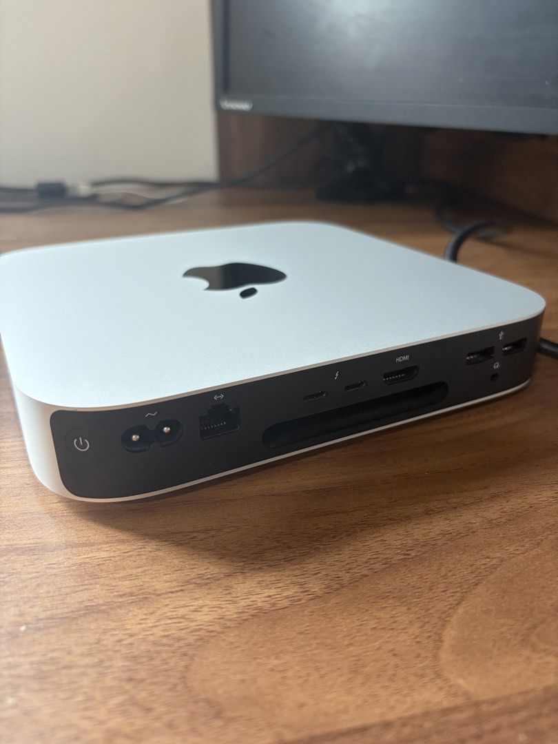 Apple Mac Mini Desktop Computer498224410772776960