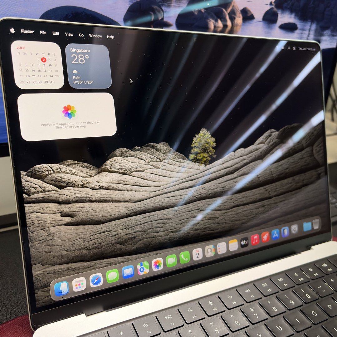 Apple MacBook Pro M1 Pro 14-inch 2021498092174791168004
