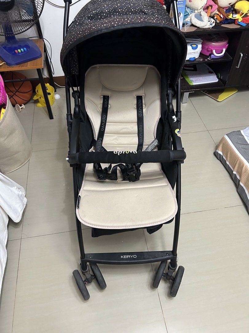 Apruva keiryo stroller (Category: Strollers) located in Angeles City. Submitted by TheAuthenticcorner2018 (Listing ID 1447143620, Image 2). Description: -in good condition -check it upon pickup on my location -need wash on tires only.