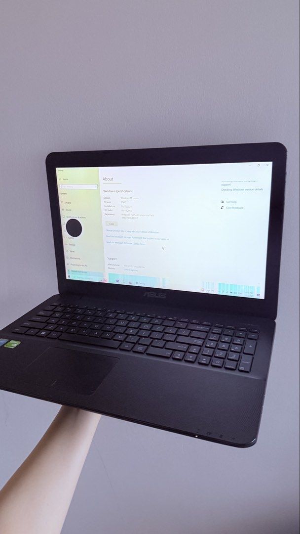 ASUS Laptop X554L Intel Core i5 Windows 10