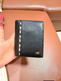 (Category: ) located in . Submitted by lilowearph (Listing ID 1447147690, Image 1). Description: .