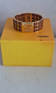 (Category: ) located in . Submitted by vintagehuntsg (Listing ID 1447231926, Image 1). Description: .