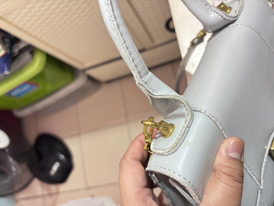 Balenciaga Hourglass Bag (Category: Luxury Bags & Wallets) located in Manila. Submitted by artsandtoys (Listing ID 1435516725, Image 2). Description: MoP: Gcash, Maya, Maribank, or Metrobank.