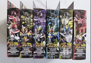 Bandai 幪面超人龍騎裝著變身王蛇連EX 契約獸01 魔鬼魚犀牛假面騎士