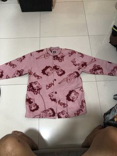 (Category: ) located in . Submitted by yocsthrifted (Listing ID 1447117057, Image 1). Description: .