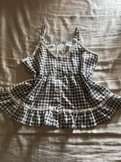 (Category: ) located in . Submitted by 400less (Listing ID 1447223691, Image 1). Description: .