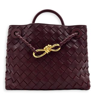 (Category: ) located in . Submitted by carousellluxury (Listing ID 1447194716, Image 1). Description: .