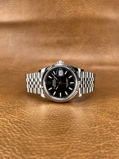 (Category: ) located in . Submitted by seasonstime.watches (Listing ID 1447186189, Image 1). Description: .