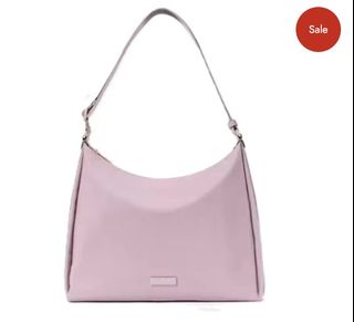 (Category: ) located in . Submitted by parisbag2000 (Listing ID 1447215012, Image 1). Description: .