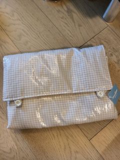 （分類：）位於 。 由 queenfrog 提交（商品編號 1447164835，圖片 1）。簡介： 。