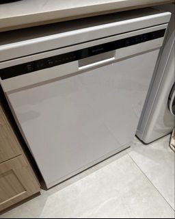 (Category: ) located in . Submitted by wardrobeupdaterx (Listing ID 1447162929, Image 1). Description: .