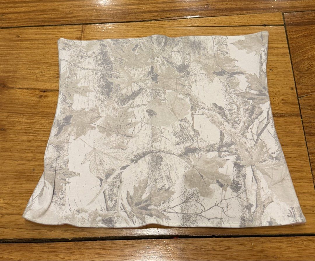 Camouflage Print Tube Top (Category: Sleeveless) located in Manila. Submitted by swag.maxxing (Listing ID 1447137582, Image 1). Description: - Lightweight neck gaiter with camouflage pattern - Features grey and white leaves and branches design - Versatile: can be worn as a face mask or neck warmer - Stretchy material for a comfortable, snug fit - Perfect for all your outdoor adventures.