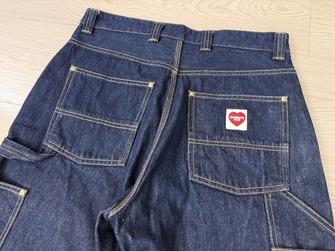 CARHARTT WIP DOUBLE KNEE DENIM 雙膝工裝牛仔褲 （分類：牛仔褲）位於 Hong Kong。 由 Tokyo7777 提交（商品編號 1447232955，圖片 4）。簡介： CARHARTT WIP DOUBLE KNEE DENIM 100% REAL & 98% NEW SIZE S (32-33腰) $699 購自日本專門店 尖沙咀地鐵站交收 PAYME 或 FPS SF到付 歡迎DM查詢 謝謝。