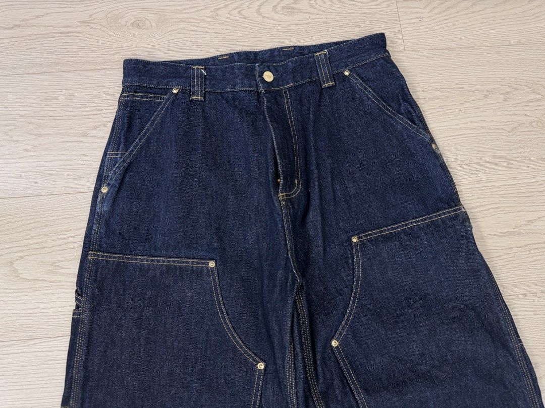 CARHARTT WIP DOUBLE KNEE DENIM 雙膝工裝牛仔褲 （分類：牛仔褲）位於 Hong Kong。 由 Tokyo7777 提交（商品編號 1447232955，圖片 2）。簡介： CARHARTT WIP DOUBLE KNEE DENIM 100% REAL & 98% NEW SIZE S (32-33腰) $699 購自日本專門店 尖沙咀地鐵站交收 PAYME 或 FPS SF到付 歡迎DM查詢 謝謝。