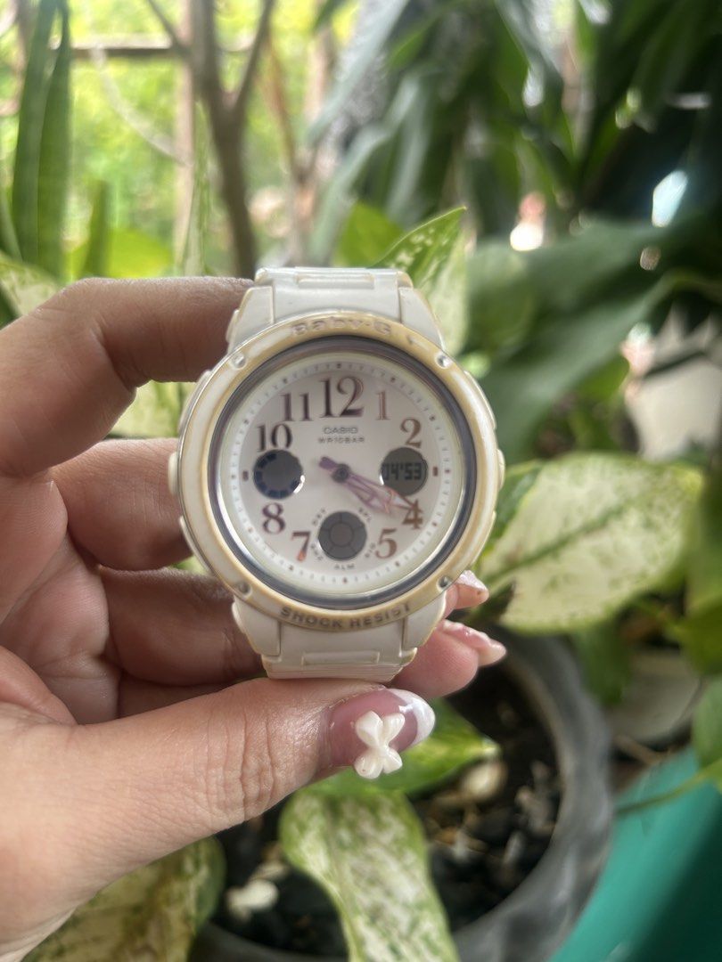 Casio Baby-G Shock Resist Watch (Category: Women's Watches) located in Cavite. Submitted by mamamia73 (Listing ID 1447265933, Image 1). Description: - White Casio Baby-G watch - Shock resistant - Analog and digital display - Gold accents on bezel - Strap has minor signs of wear - Fully functional 2nd from japan.