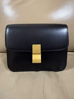 （分類：）位於 。 由 8xx8kaws8xx8 提交（商品編號 1447266149，圖片 1）。簡介： 。