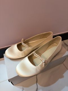 （分類：）位於 。 由 maysssss 提交（商品編號 1447251726，圖片 1）。簡介： 。