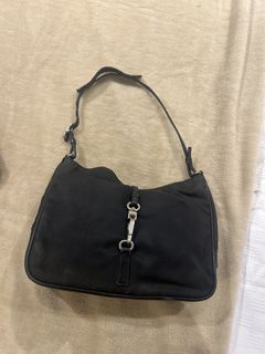 (Category: ) located in . Submitted by thriftcsfp (Listing ID 1447246261, Image 1). Description: .