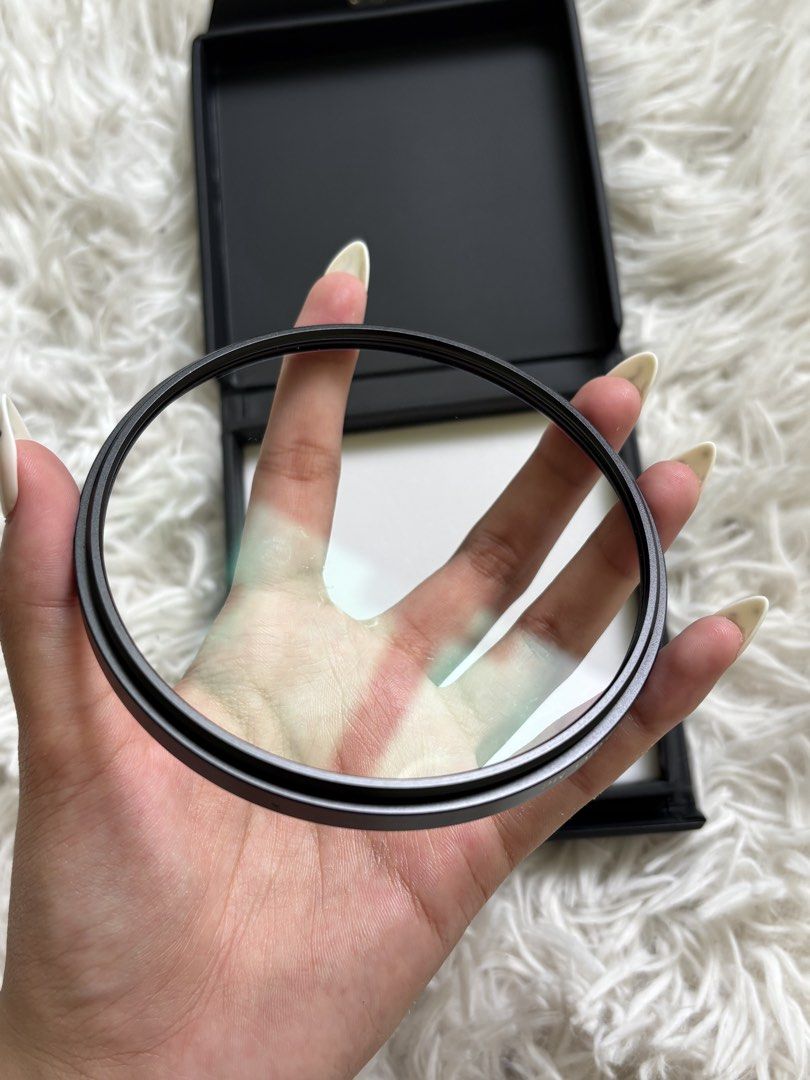 Contax 95mm L39 (UV) MC Camera Lens Filter (Category: Lens & Kits) located in Agdangan. Submitted by jannakim (Listing ID 1447116047, Image 3). Description: - Contax 95mm L39 (UV) MC filter - Protects your lens - Filters UV light - Clean glass - Comes with original Contax case - Ready for immediate shipping.