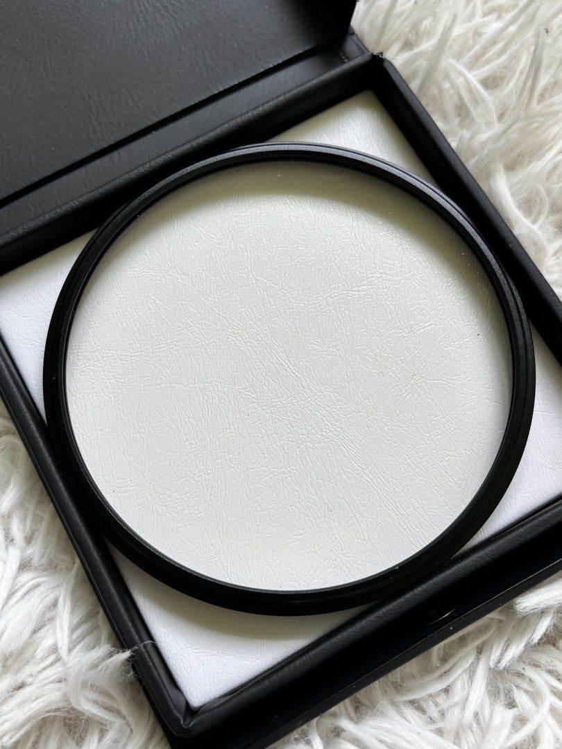 Contax 95mm L39 (UV) MC Camera Lens Filter (Category: Lens & Kits) located in Agdangan. Submitted by jannakim (Listing ID 1447116047, Image 2). Description: - Contax 95mm L39 (UV) MC filter - Protects your lens - Filters UV light - Clean glass - Comes with original Contax case - Ready for immediate shipping.