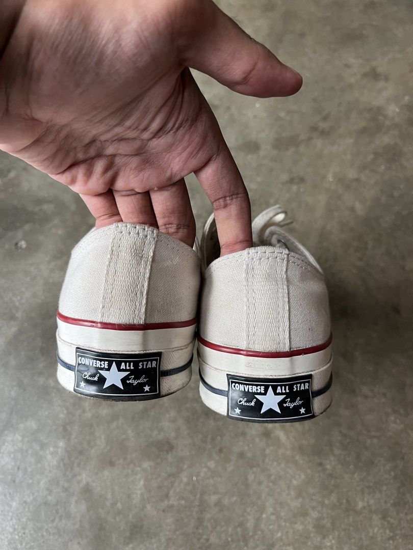 Converse Chuck 70 (Category: Sneakers) located in Kuala Lumpur. Submitted by hakimrzali11887 (Listing ID 1447156608, Image 2). Description: Converse Chuck 70 Original - size 8UK, 26.5CM - condition 9/10 - kasut original.