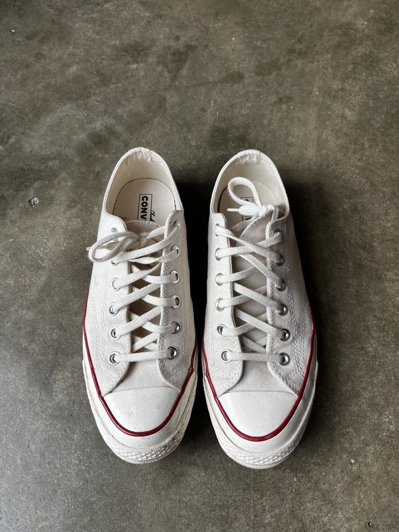 Converse Chuck 70 (Category: Sneakers) located in Kuala Lumpur. Submitted by hakimrzali11887 (Listing ID 1447156608, Image 3). Description: Converse Chuck 70 Original - size 8UK, 26.5CM - condition 9/10 - kasut original.